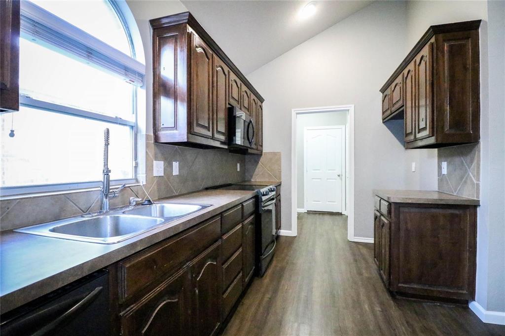 Mc Pherson Ranch - Residential Lease