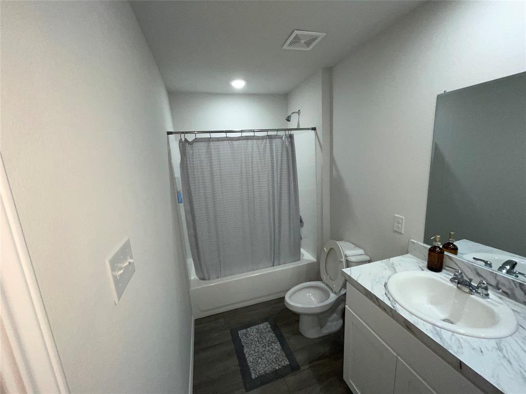 Tolar Oaks - Residential