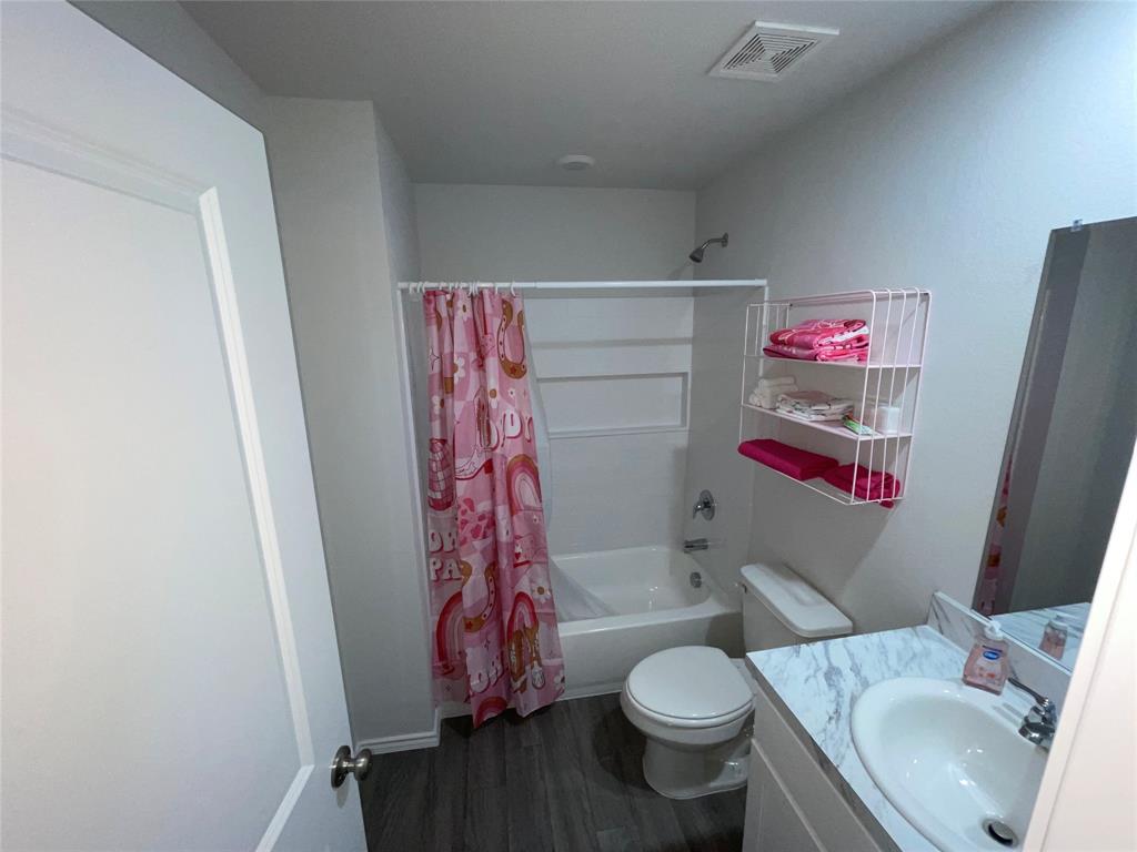 Tolar Oaks - Residential