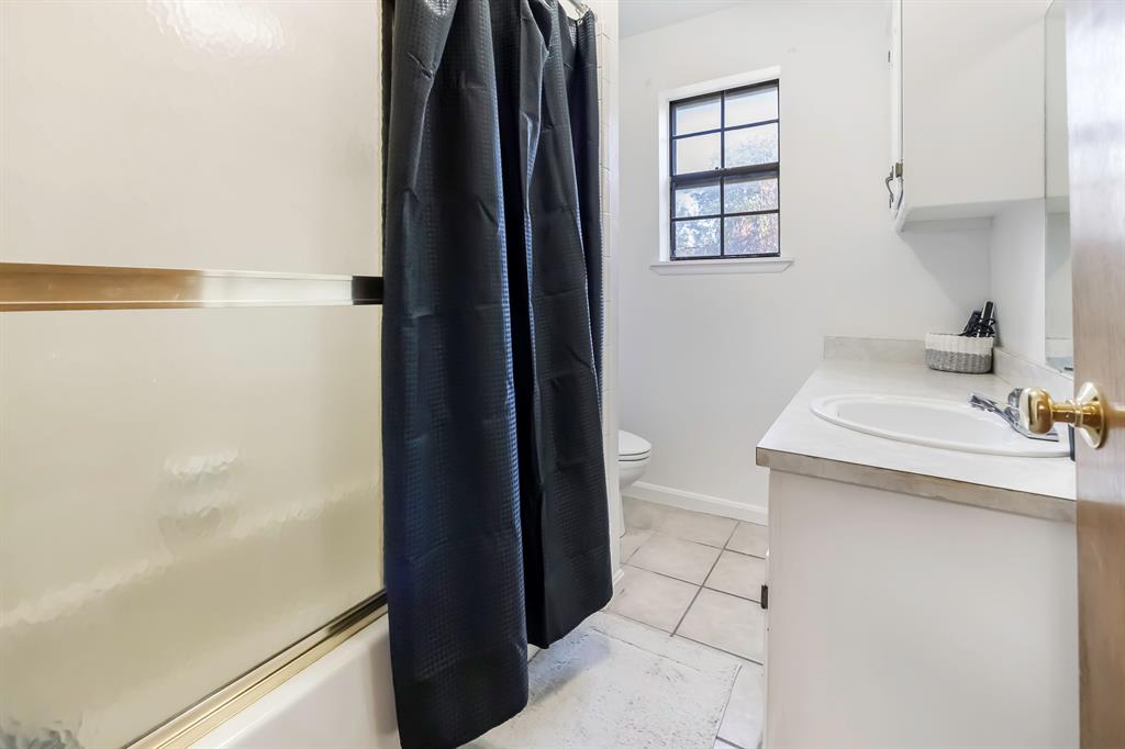 Central Deleon - Residential