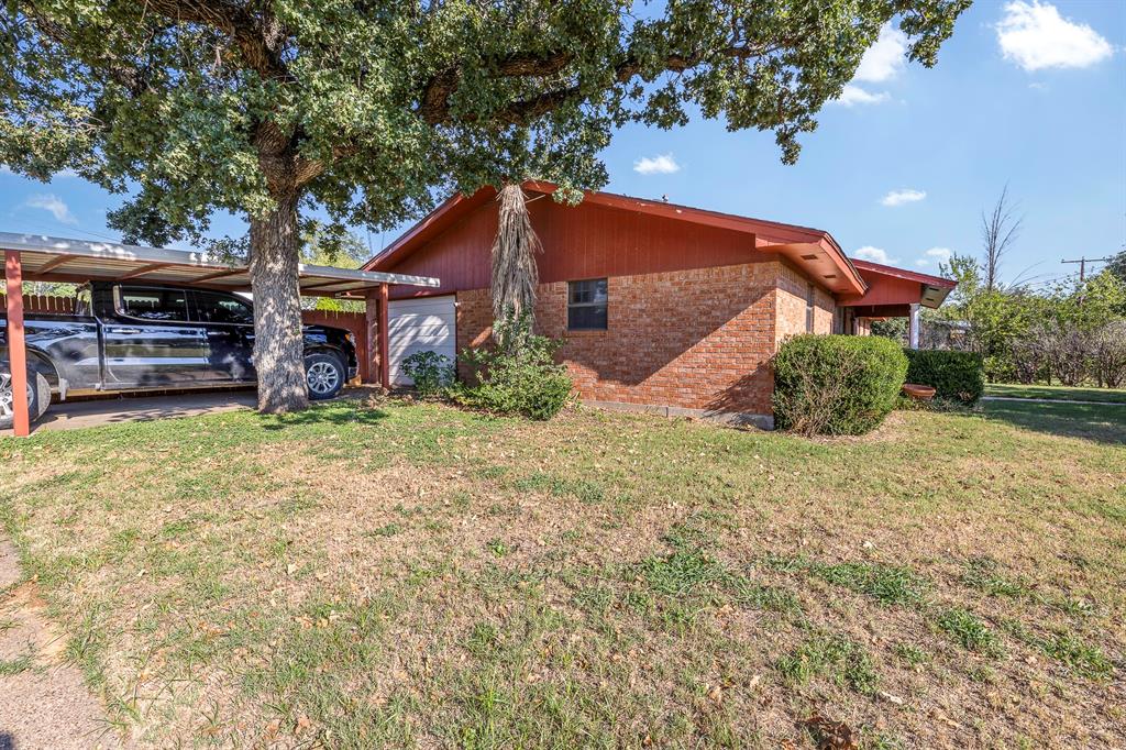 Central Deleon - Residential