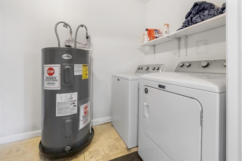 Central Deleon - Residential