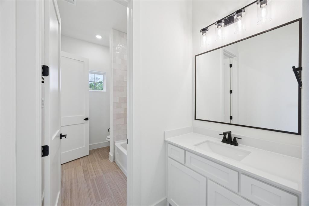 Landon - Residential