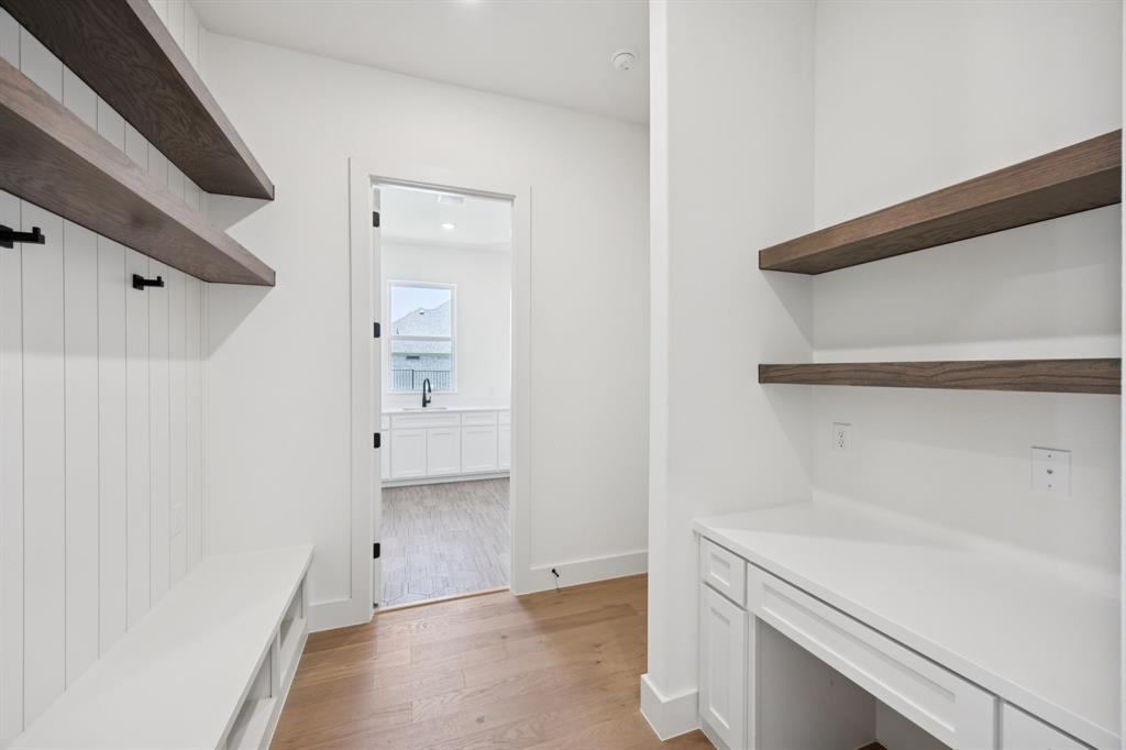 Landon - Residential