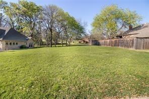 6104 Volunteer Place