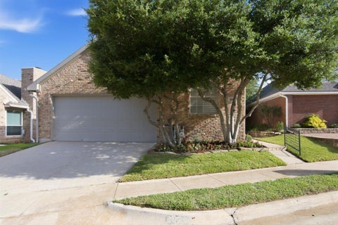 Photo of 2929 Everest Drive, Bedford, TX 76021 (MLS # 21322331)