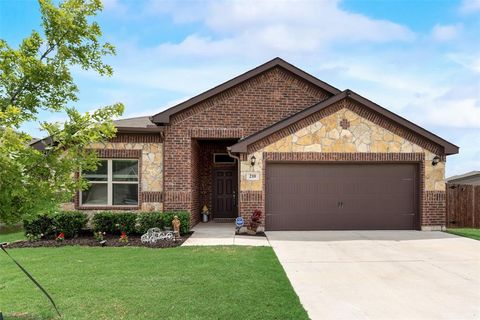 210 High Point Way Justin TX 76247