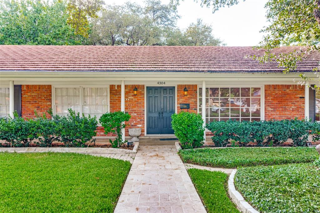 4304 Westlake Drive