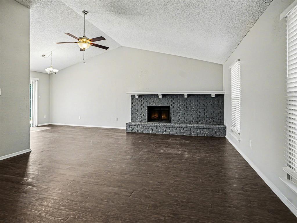 1702 Crimson Court