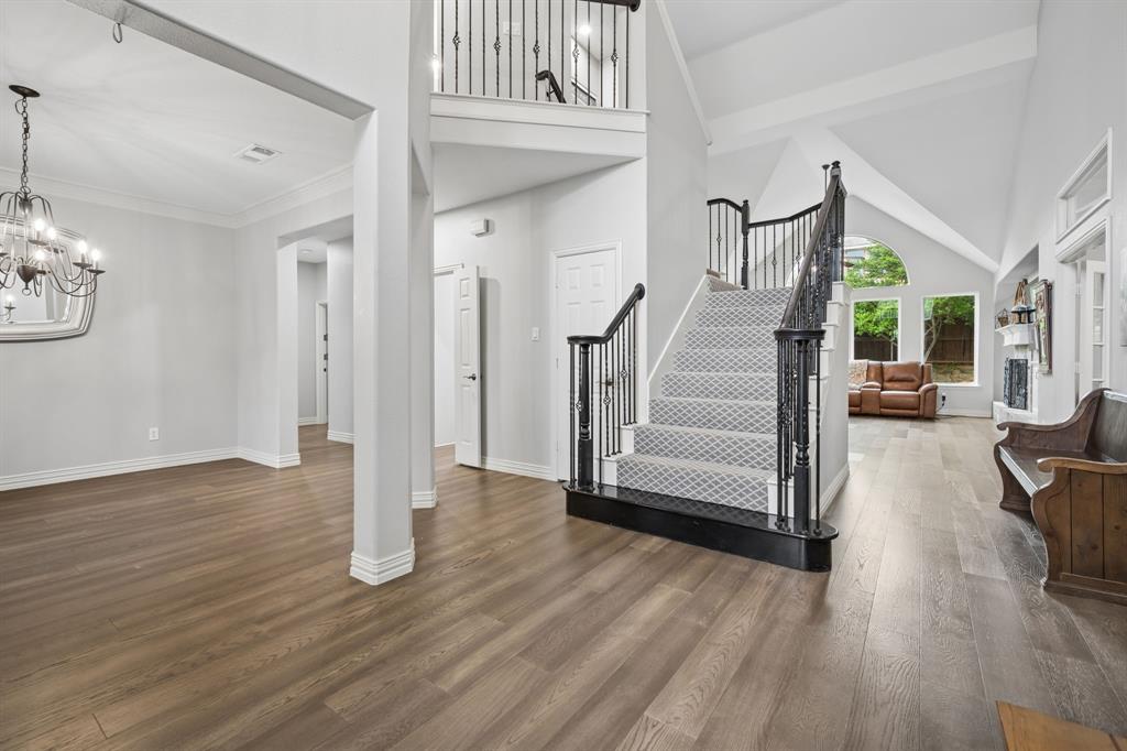 7816 Linksview Drive