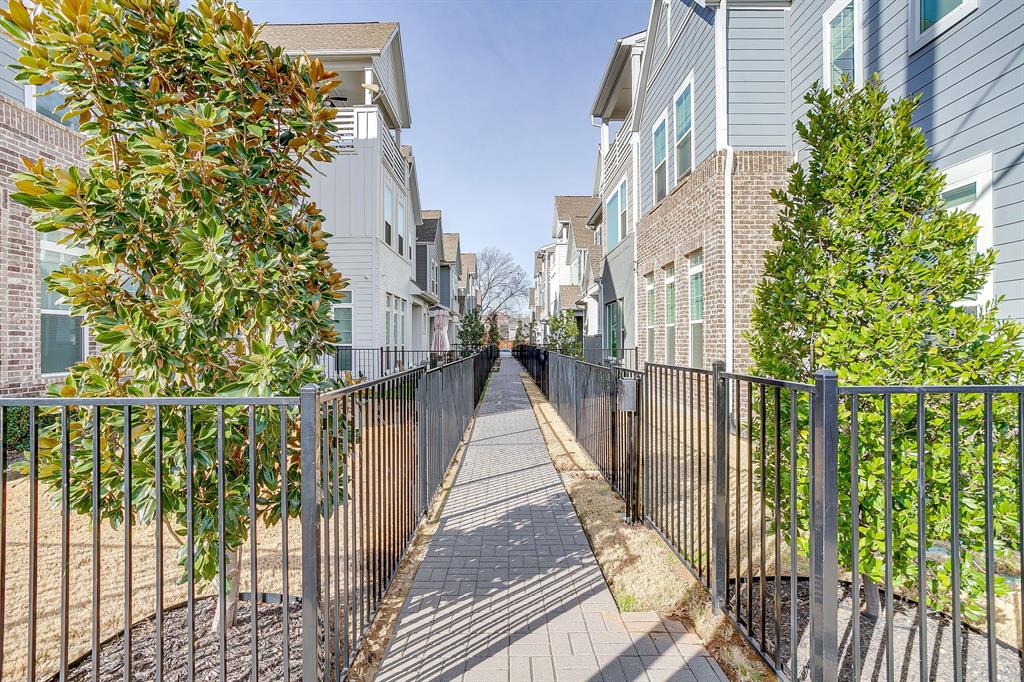 4913 Hidden Grove Drive