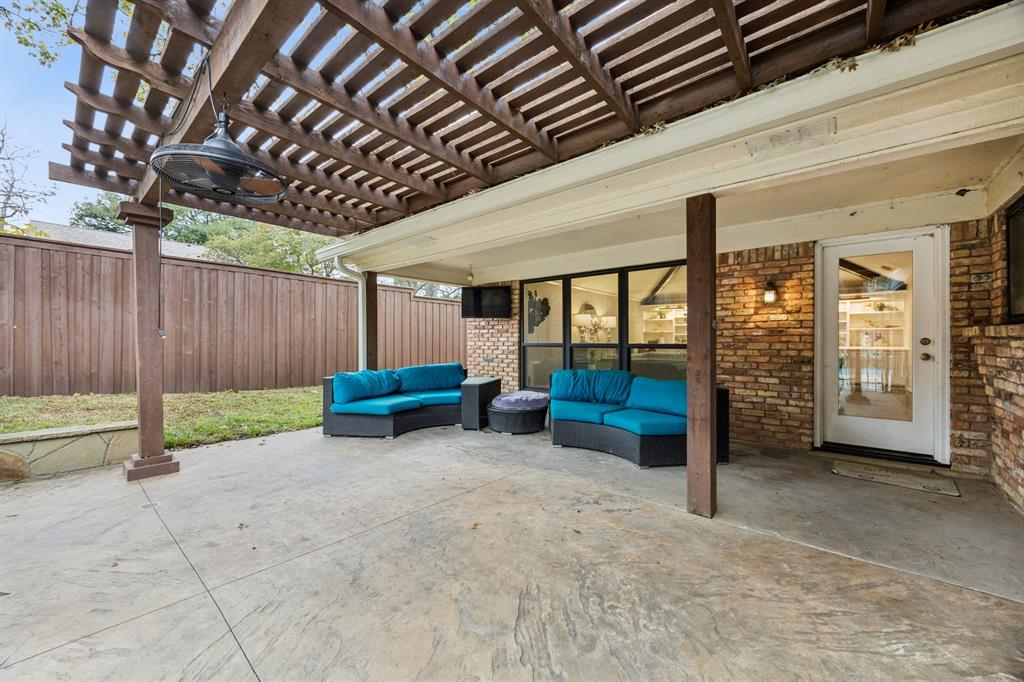 White Rock North 10 Instl - Residential