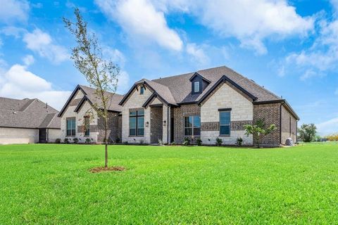 Photo of 432 Estate Lane, McLendon Chisholm, TX 75032 (MLS # 21172920)