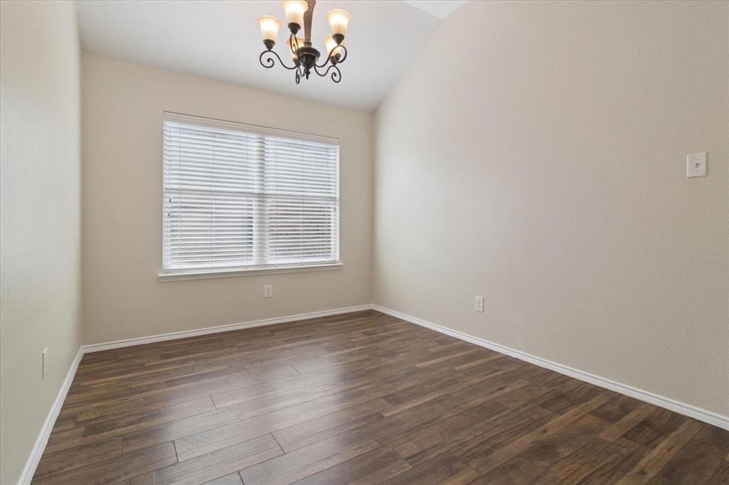 2060 Falls Creek Drive