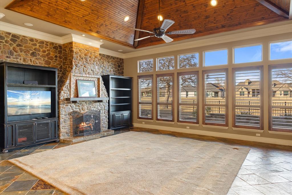2307 Bordeaux Drive