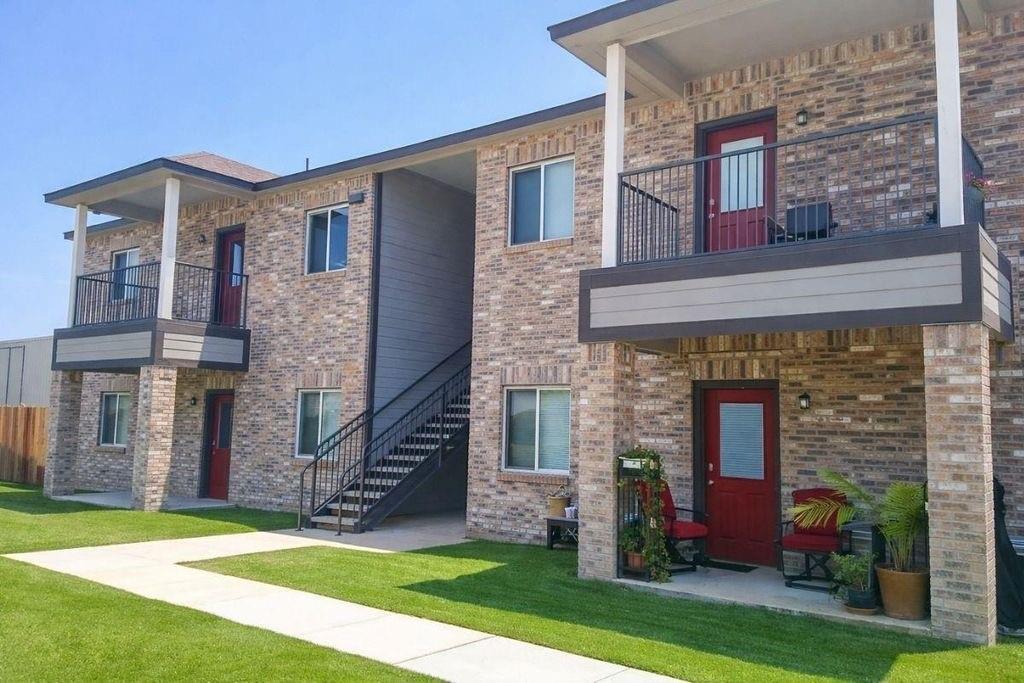 508 E Hazelwood Street