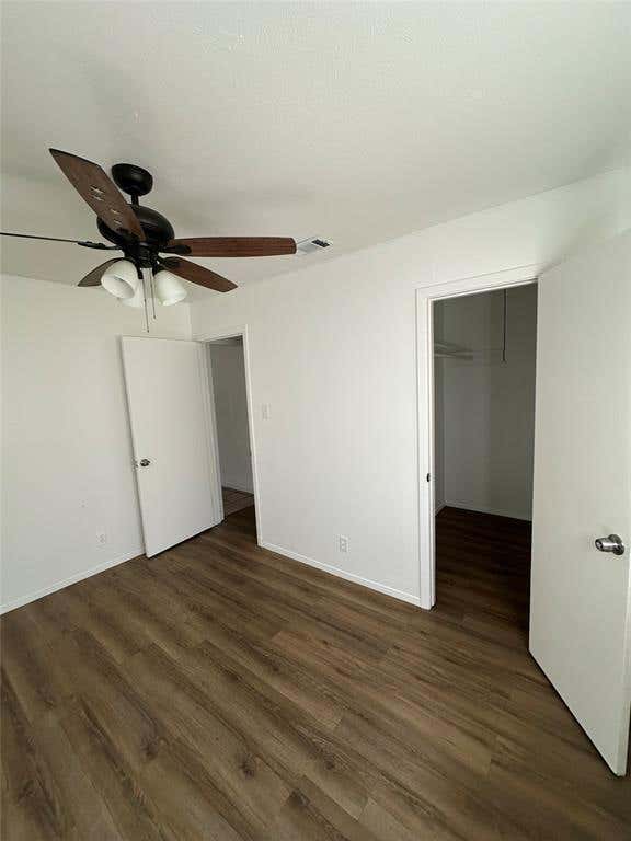 Photo of 907 Broadway Avenue #23, Euless, TX 76040 (MLS # 21265392)