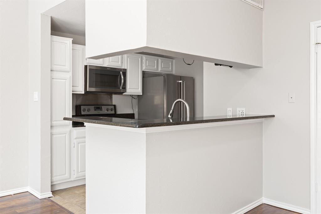 Oaks Of Preston Ridge Condo - Residential