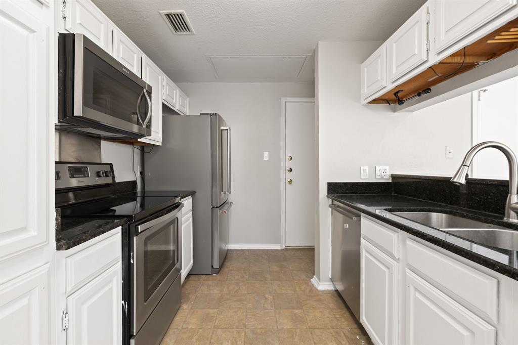 Oaks Of Preston Ridge Condo - Residential