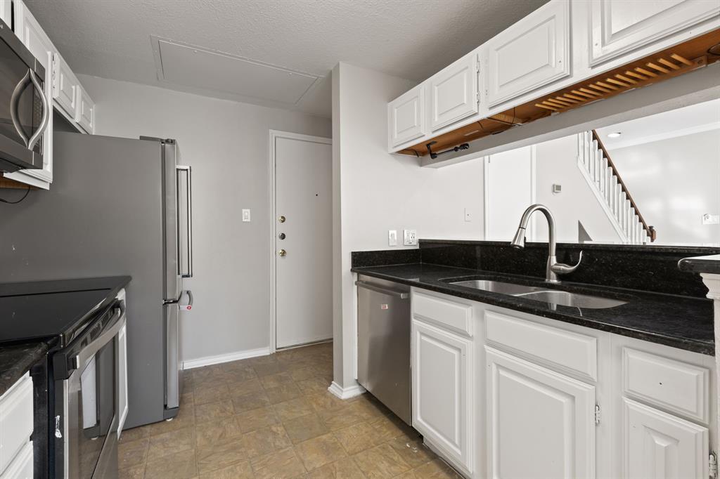 Oaks Of Preston Ridge Condo - Residential