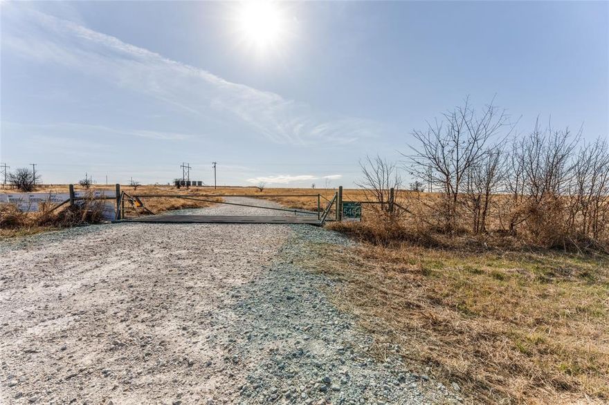Developers and Investors ALERT- this property has great potential with preparation underway for HWY 287 to become an interstate. Property will sell with adjoining 105 acres that is listed under MLS#21152657. Total of 309 acres - $6,250,000.00 combined price. Mineral rights to be retained and surface rights only - Oil and Gas lease with approximately 5 well heads active on the property and per TARGA they are open to relocating the pipeline if needed. This can be done upon closing. Current cattle lease in play and can remain on the property for AG EXEMPTION.