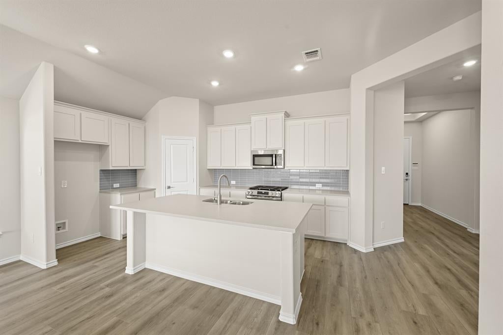 1104 Birchwood Drive