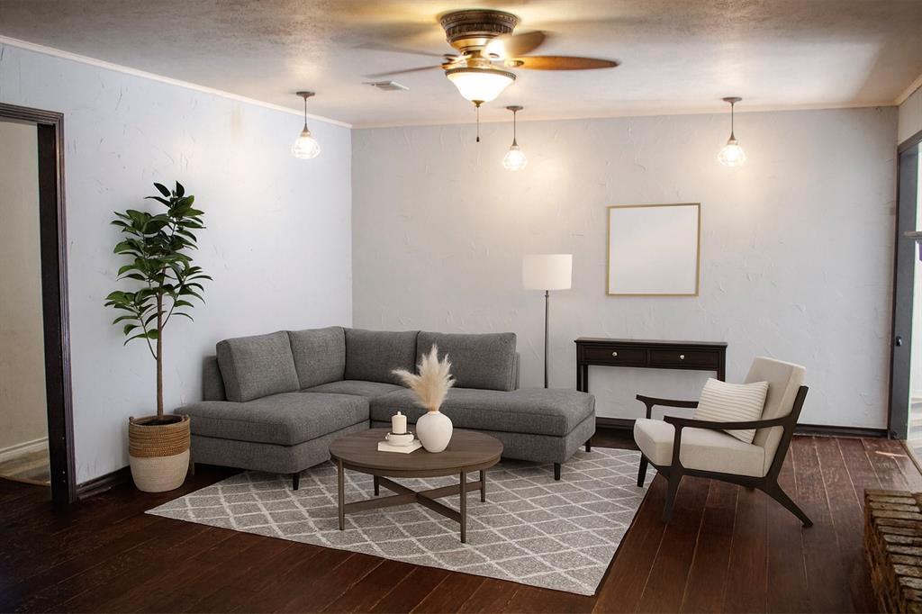 1606 Villanova Drive