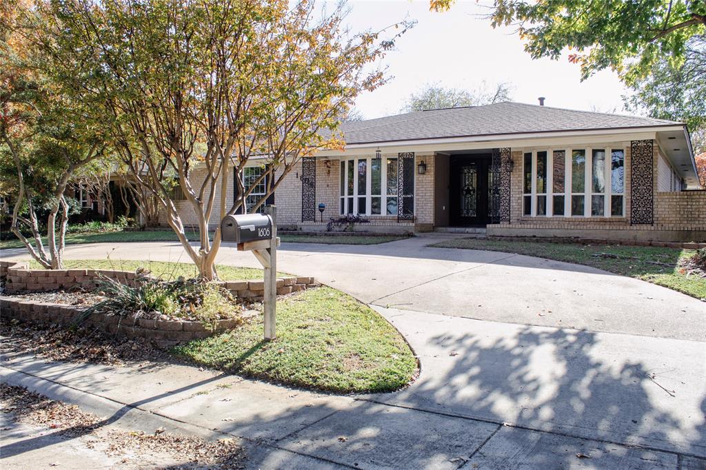 1606 Villanova Drive