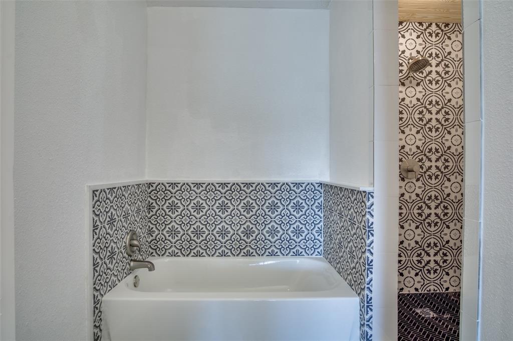 Runaway Bay - Residential