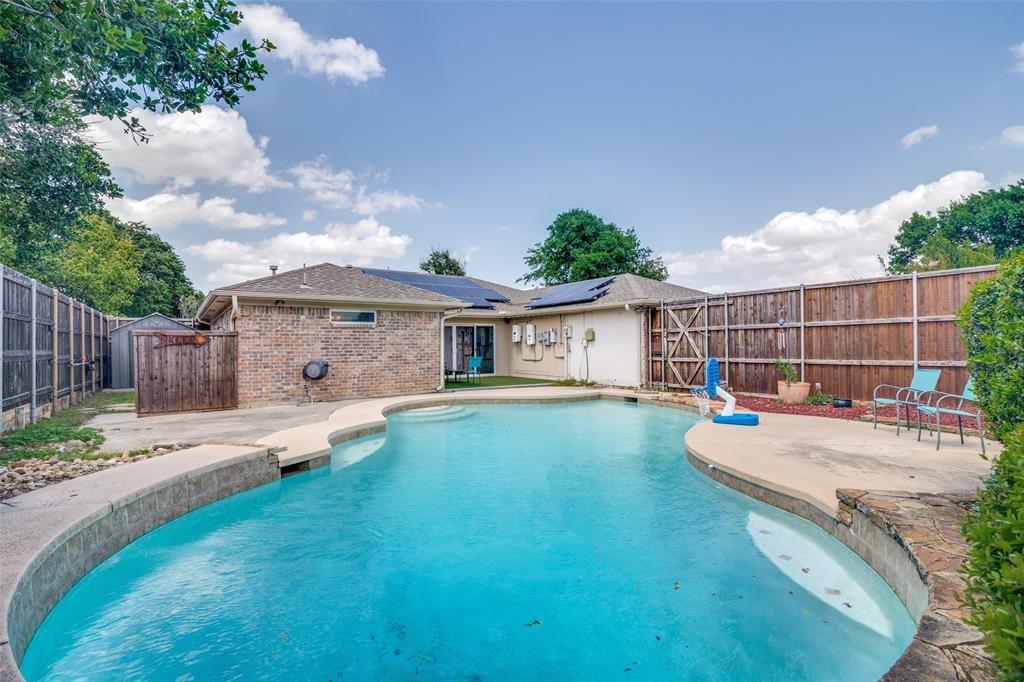 1200 Colmar Drive