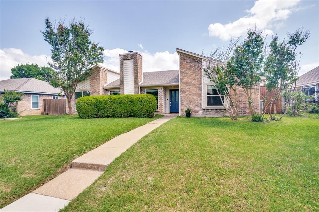 1200 Colmar Drive