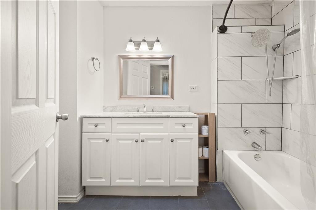 Huckleberry Hill #5 - Residential