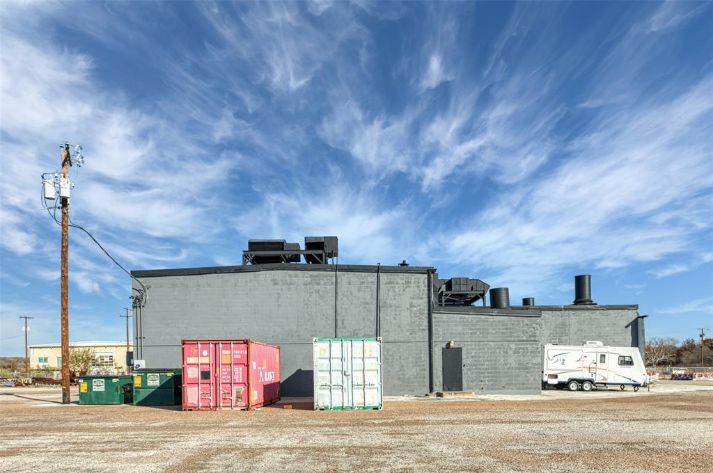 Wolters 500 Ind Add - Commercial Sale