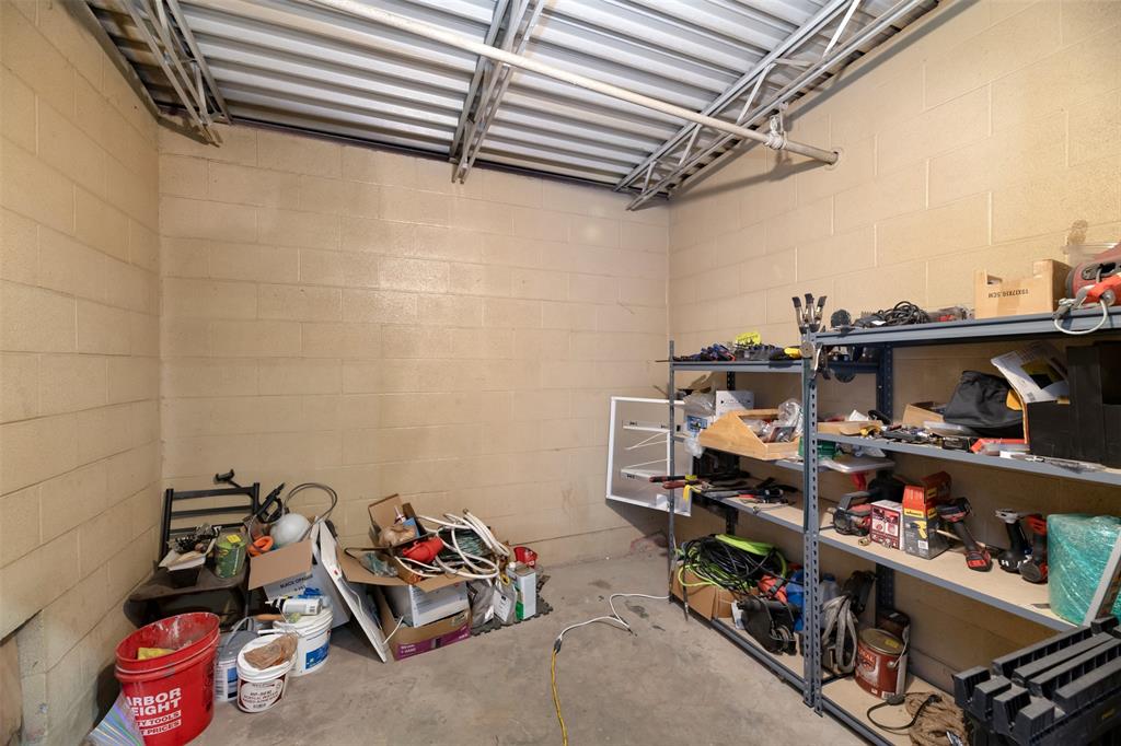 Wolters 500 Ind Add - Commercial Sale