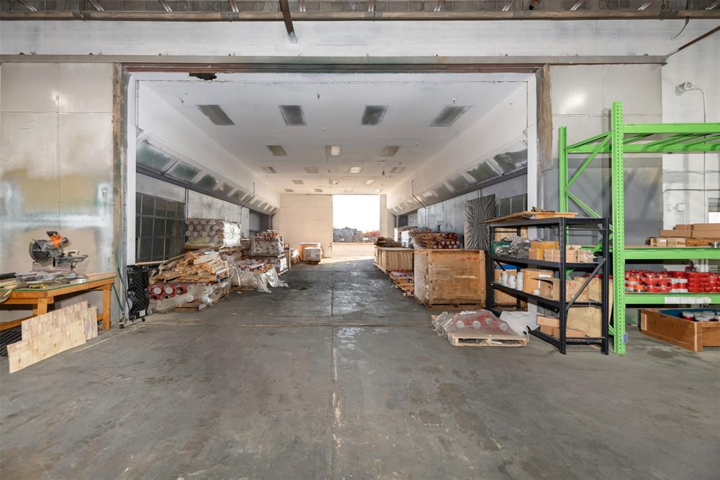 Wolters 500 Ind Add - Commercial Sale