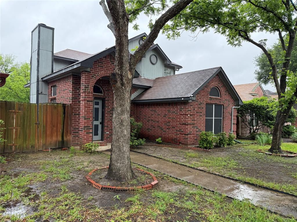 Photo of 969 Remington Trail, Mesquite, TX 75181 (MLS # 21250208)