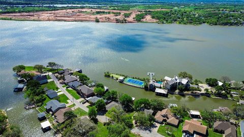 A home in Granbury