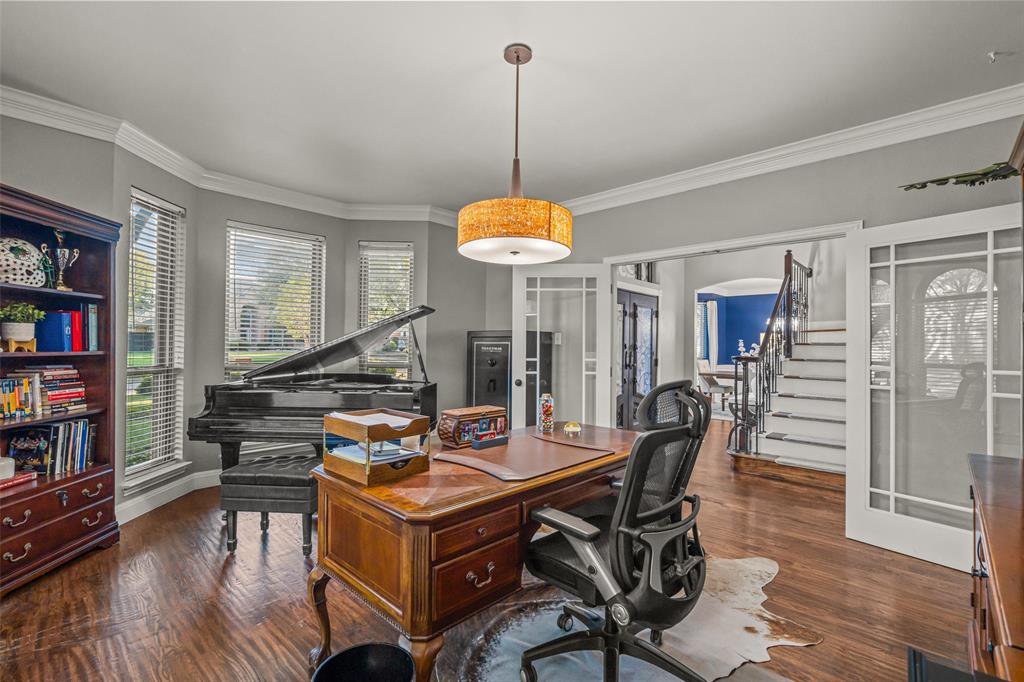 109 Churchill Circle