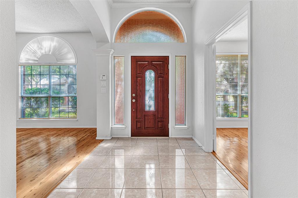 1303 Hillcrest Drive