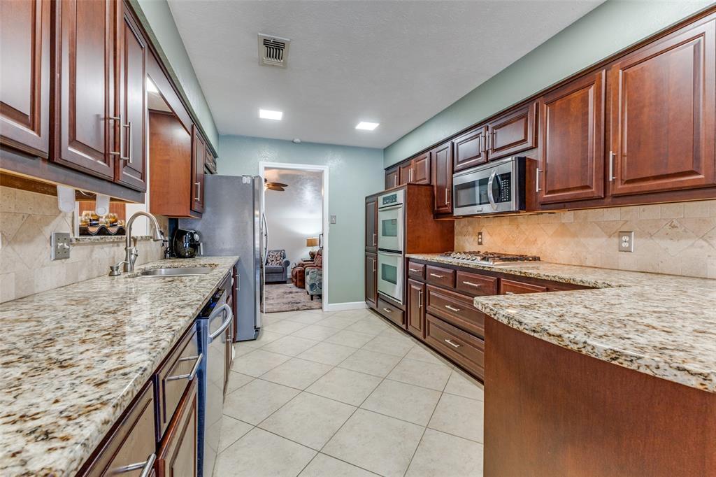 Huntington Park 01 - Residential