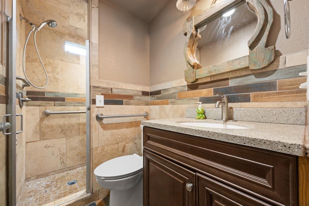 Joshua, Texas 76058, United States, 4 Bedrooms Bedrooms, ,3 BathroomsBathrooms,Residential,Active,191369