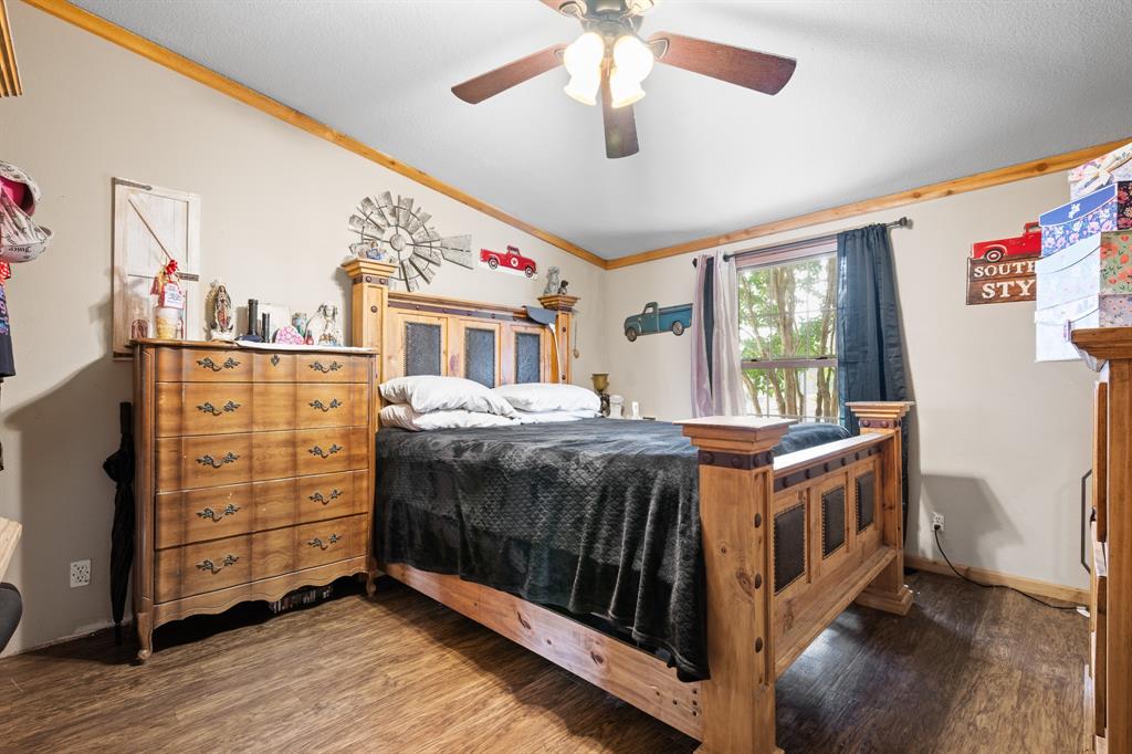 Joshua, Texas 76058, United States, 4 Bedrooms Bedrooms, ,3 BathroomsBathrooms,Residential,Active,191369