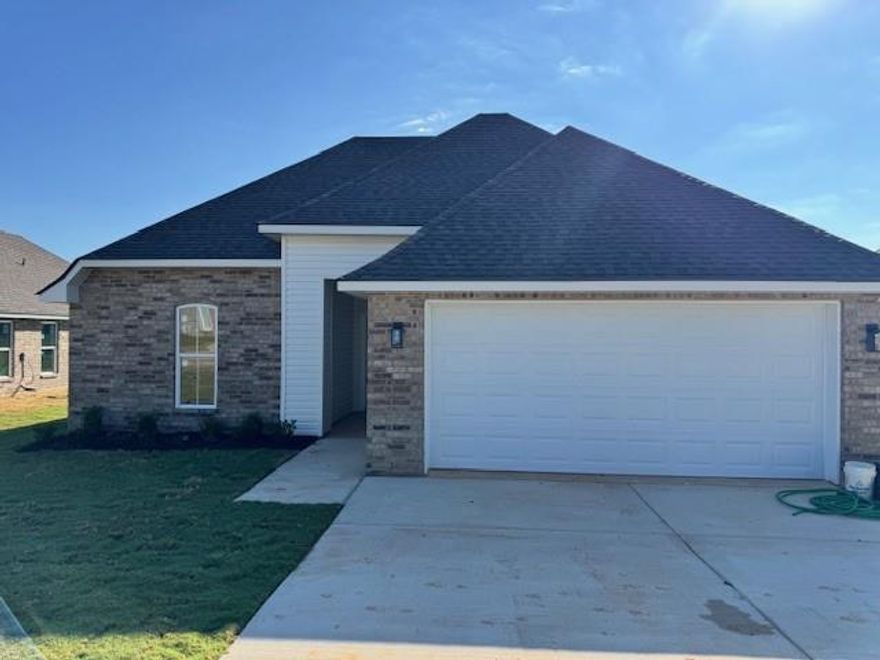 This home is located in the growing area of Blanchard, in the desirable subdivision of Northwood Trace, Minutes from I-49. This stunning  4 bedroom 2 bathroom residence is currently under construction and offers an open-concept layout. This home is designed for both daily living and entertaining. Featuring granite countertops throughout, a beautiful Primary suite complete with dual vanities, garden tub, walk in closet and a separate shower. Kitchen features a large panty, Island that overlooks the living and dining areas, and stainless steel appliances. Don't miss out on this Beautiful new Home! Owner is a Louisiana licensed real estate broker