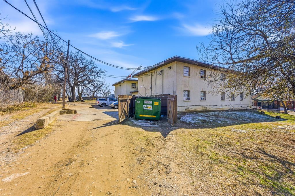 D L Richardsons - Residential Income