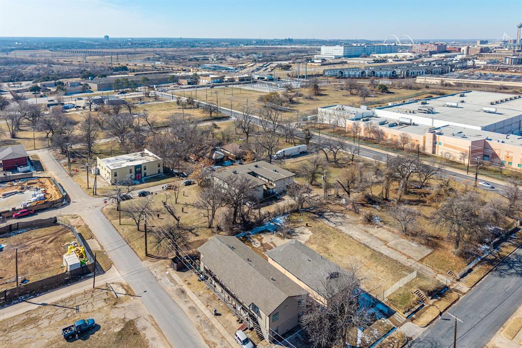 2718 Cleveland Street