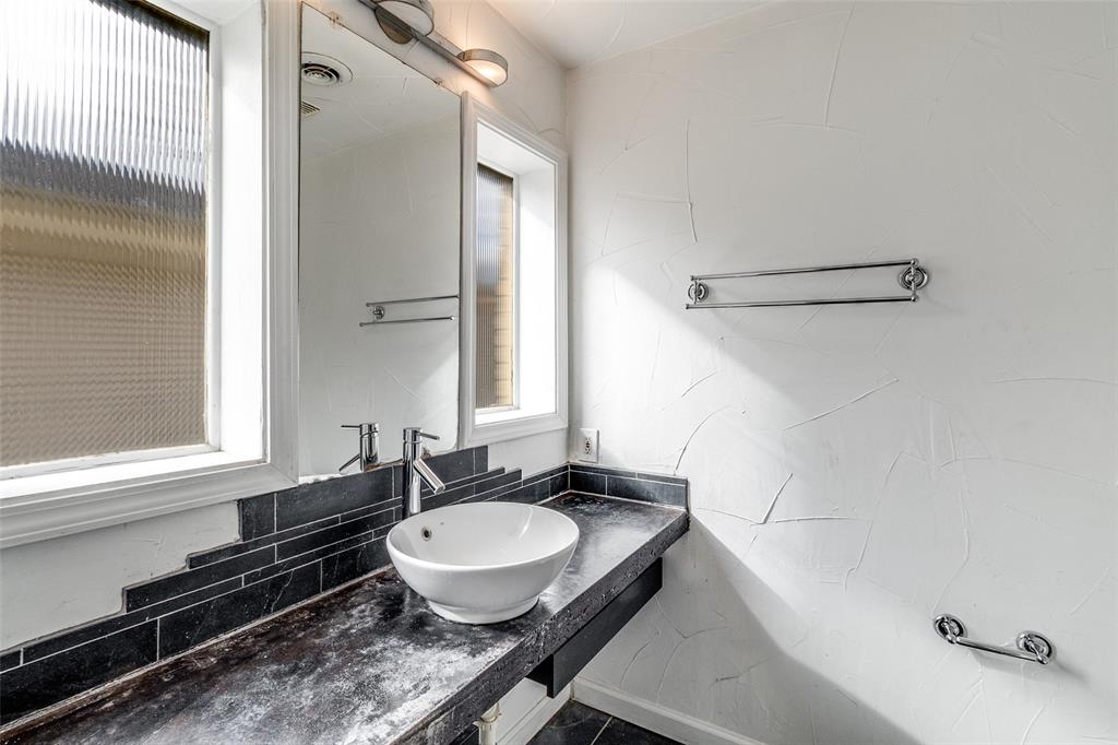 Merriman Manor - Residential