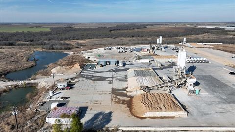 873 B Wall Street Gunter TX 75058