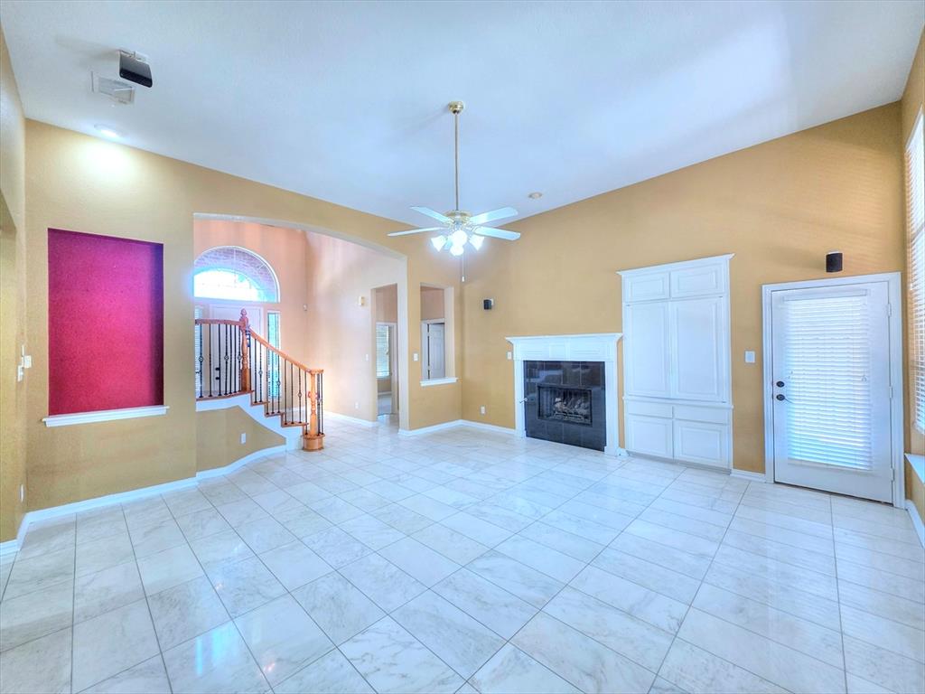 3304 Springbridge Lane