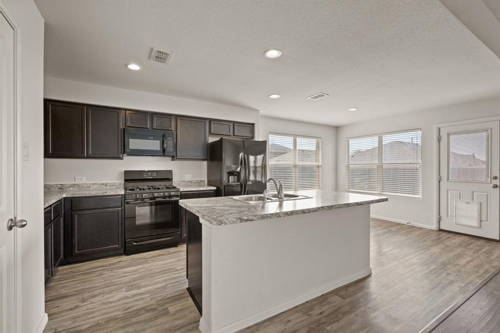 Villages Eagle Mountain - Residential Lease