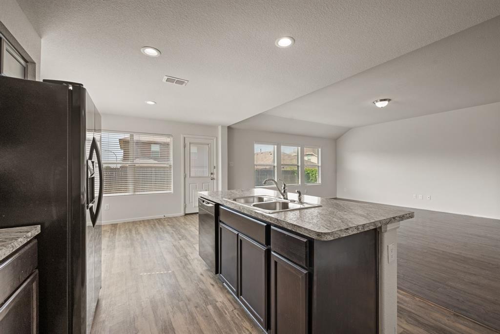 Villages Eagle Mountain - Residential Lease